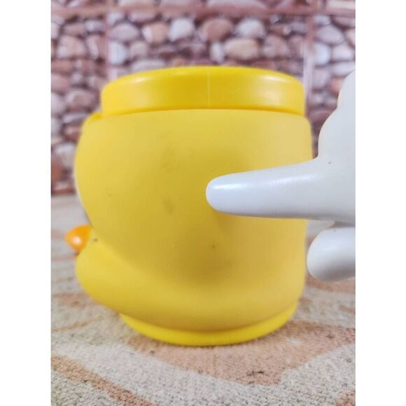1992 Promotional Looney Tunes Tweety Bird 3D Plastic Vinyl Mug - Picture 5 of 9